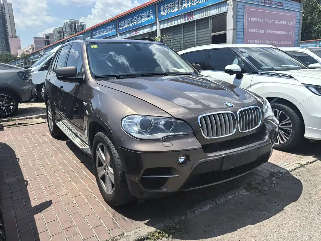 BMW X5 2011 — фото 2