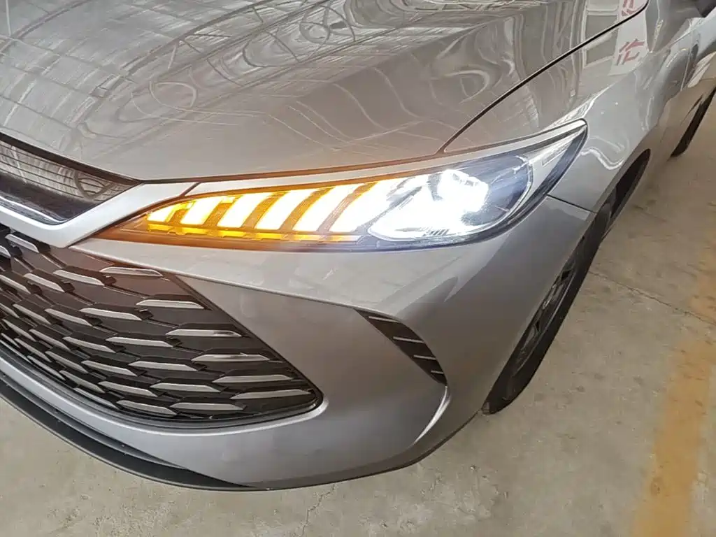 BYD Qin PLUS 2025 — фото 24
