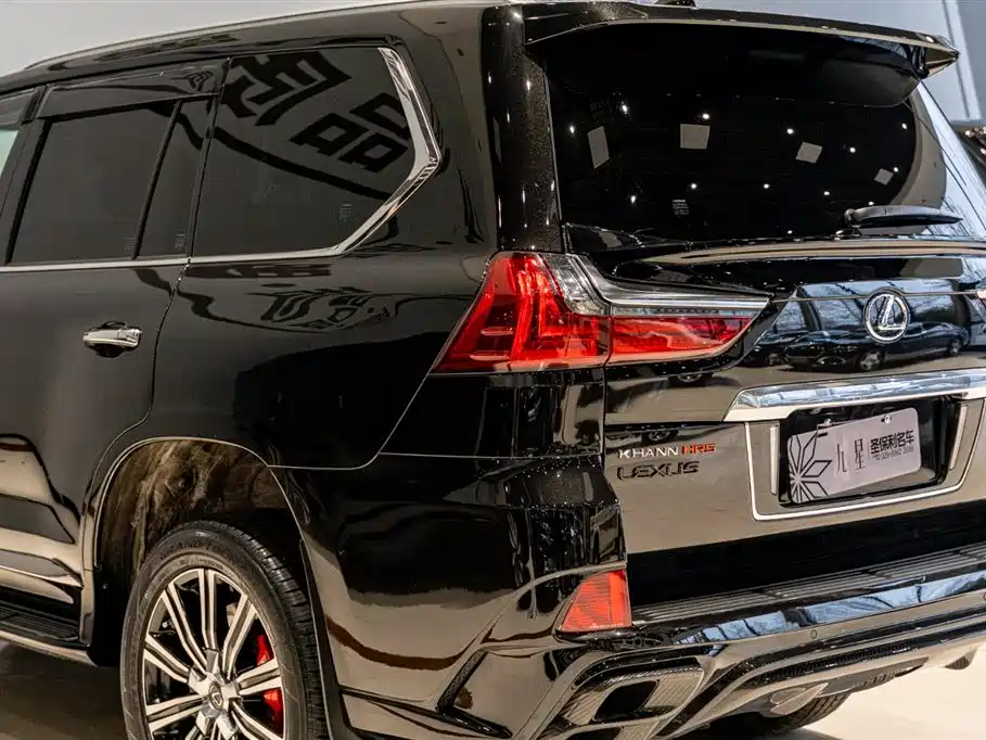 Lexus LX 2022 — фото 17