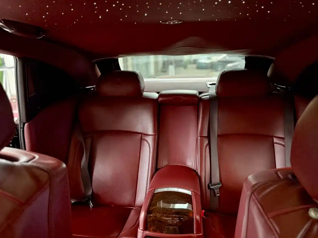 Rolls-Royce Ghost 2011 — фото 16