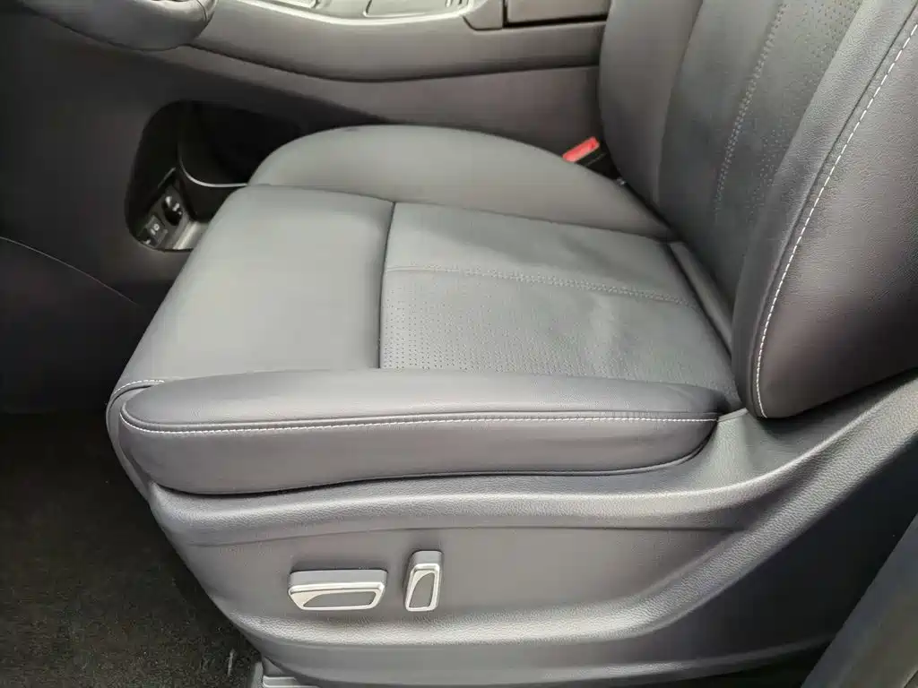 GAC Trumpchi M8 2025 — фото 20