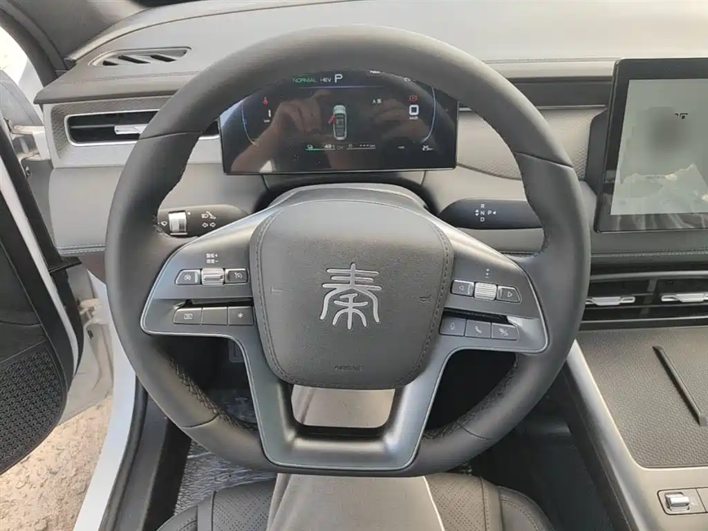 BYD Qin PLUS 2026 — фото 11