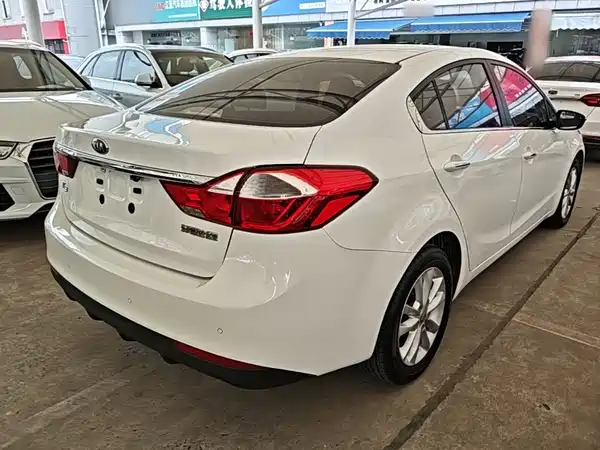 Kia K3 2016