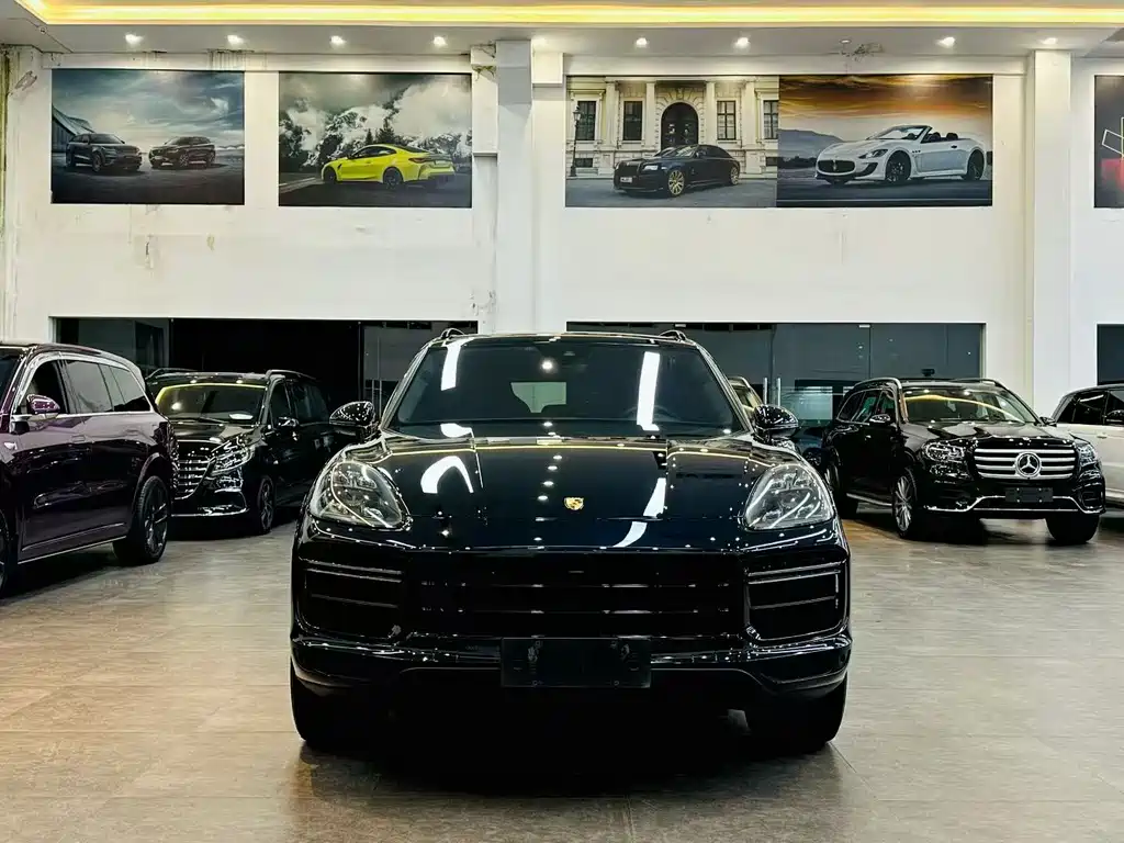 Porsche Cayenne 2021 — фото 2