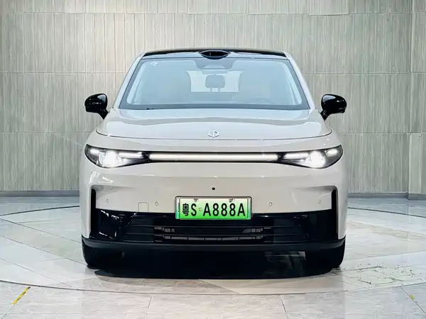 Leapmotor C10 2025