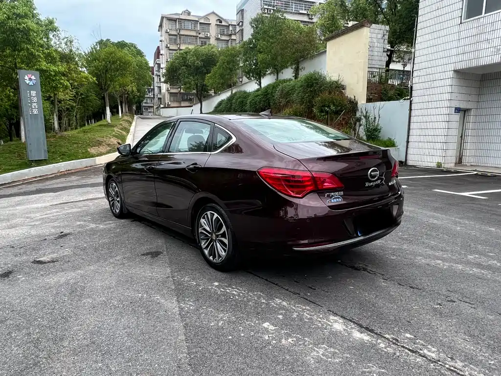 GAC Motor Trumpchi GA6 2015 — фото 6