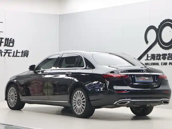 Mercedes-Benz E-Class 2023