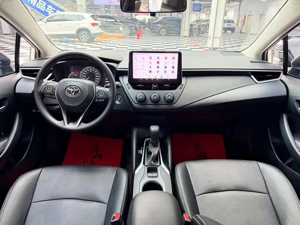 Toyota Corolla 2022 — фото 17