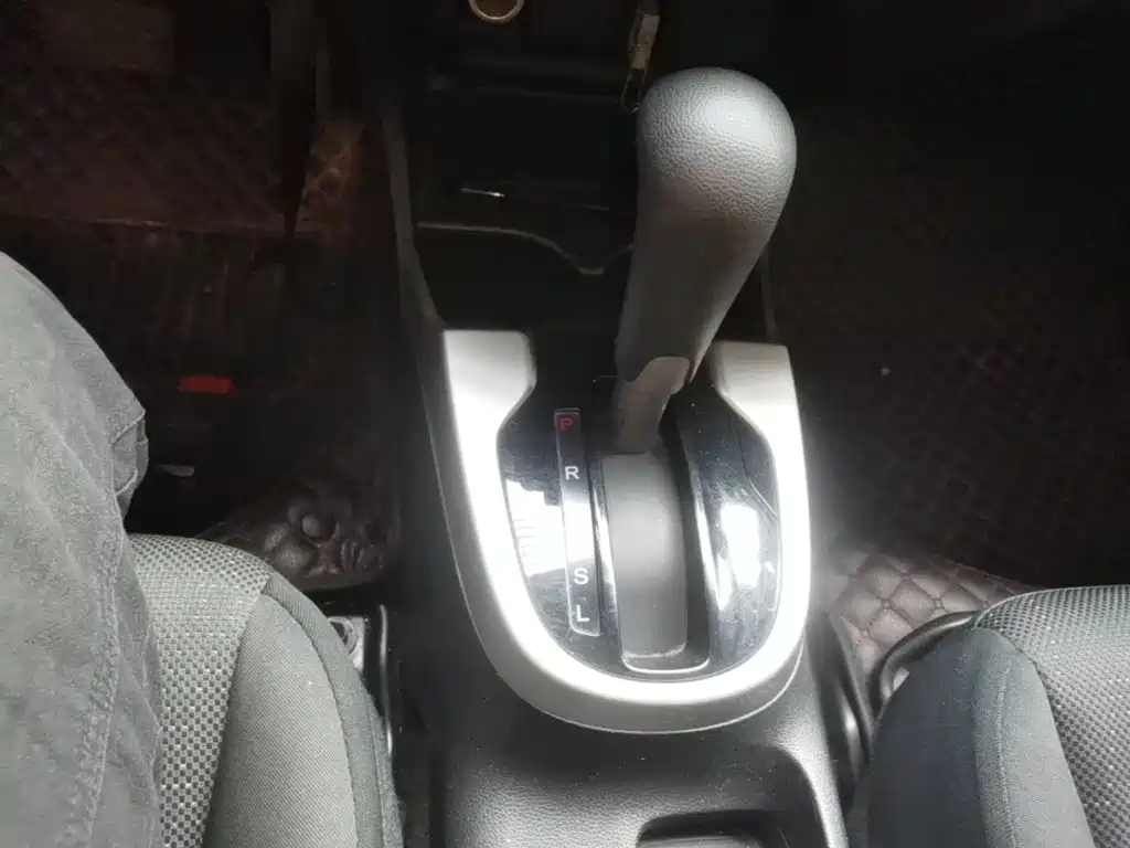 Honda Fit 2014 — фото 14