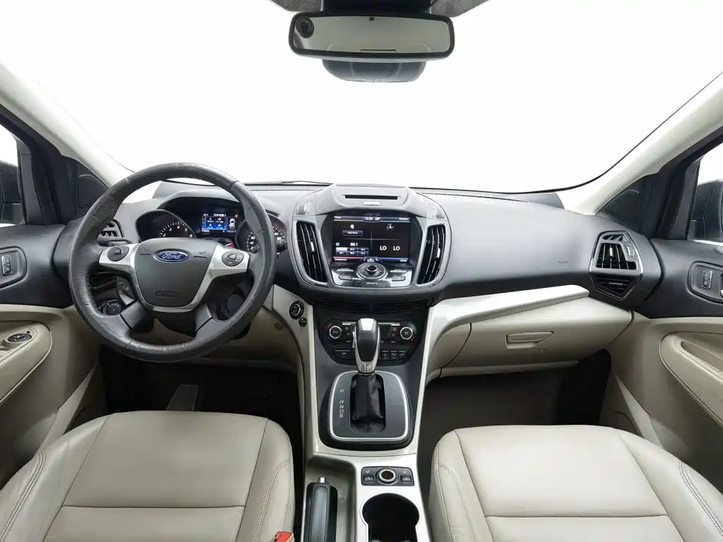 Ford Kuga 2015 — фото 5