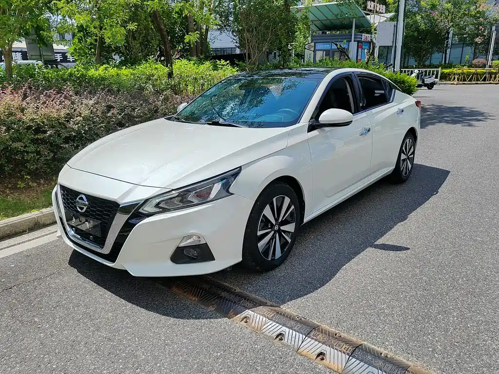 Nissan Teana 2021