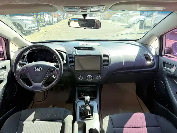 Kia K3 2013