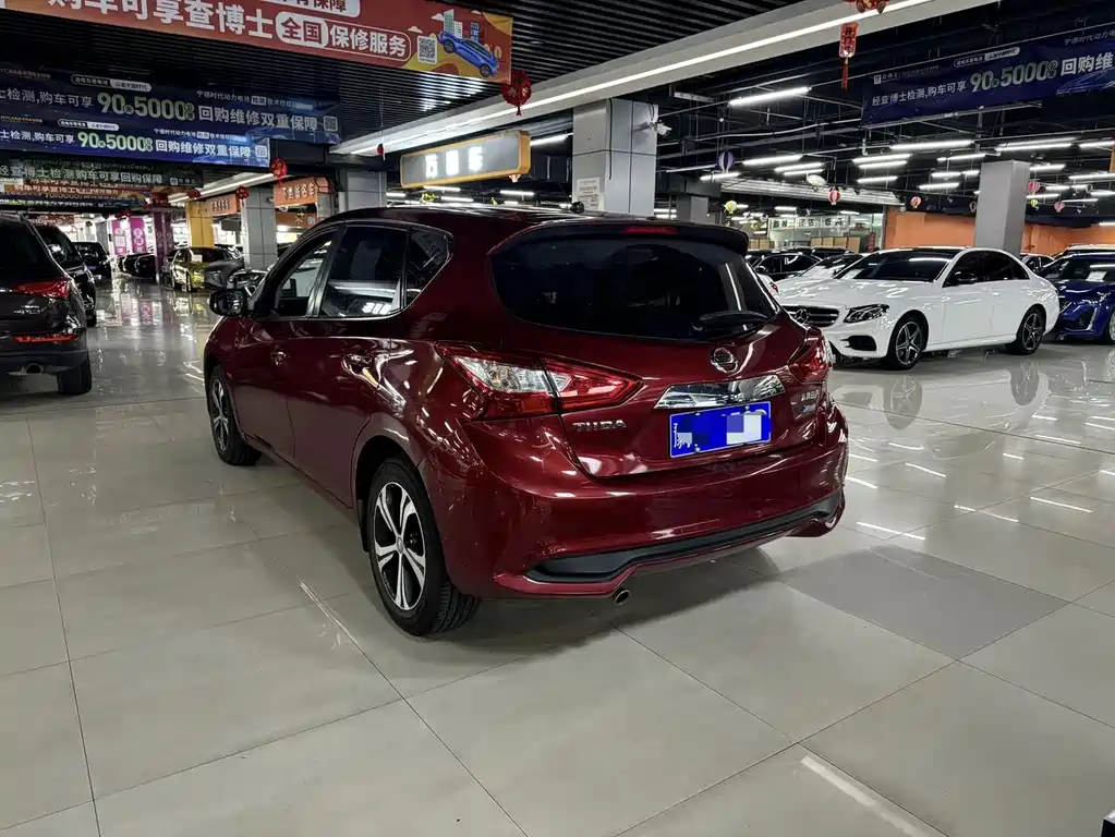 Nissan Tiida 2018 — фото 8