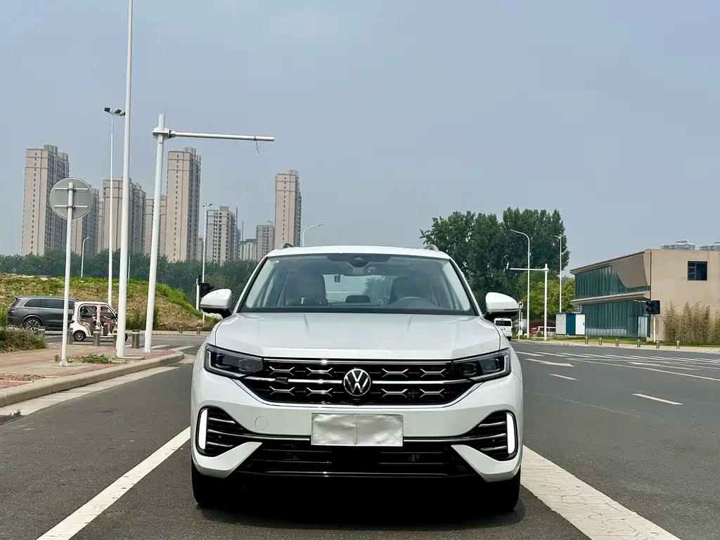 Volkswagen Tayron 2023