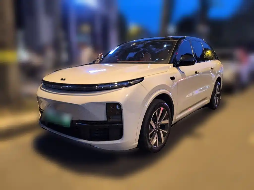 Li Auto Li L8 2023
