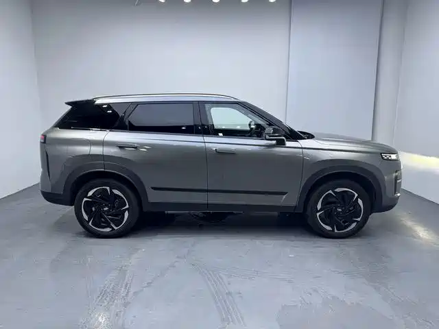 Chery Tiggo 7 C-DM 2025 — фото 8