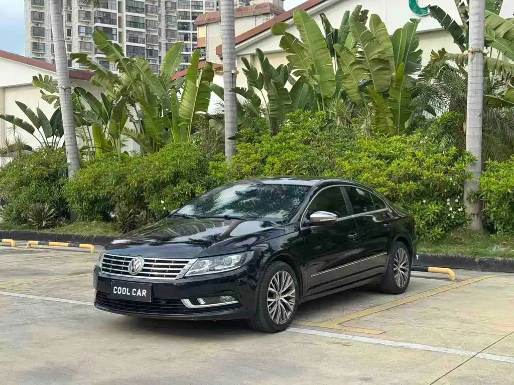 Volkswagen CC 2015 — фото 1