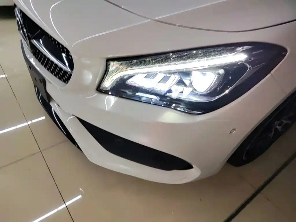 Mercedes-Benz CLA 2018 — фото 24