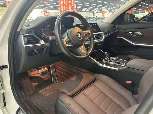 BMW 3 Series 2020