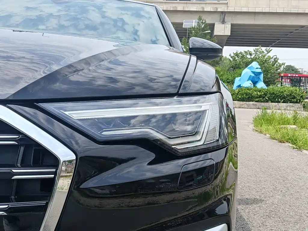 Audi A6L 2023