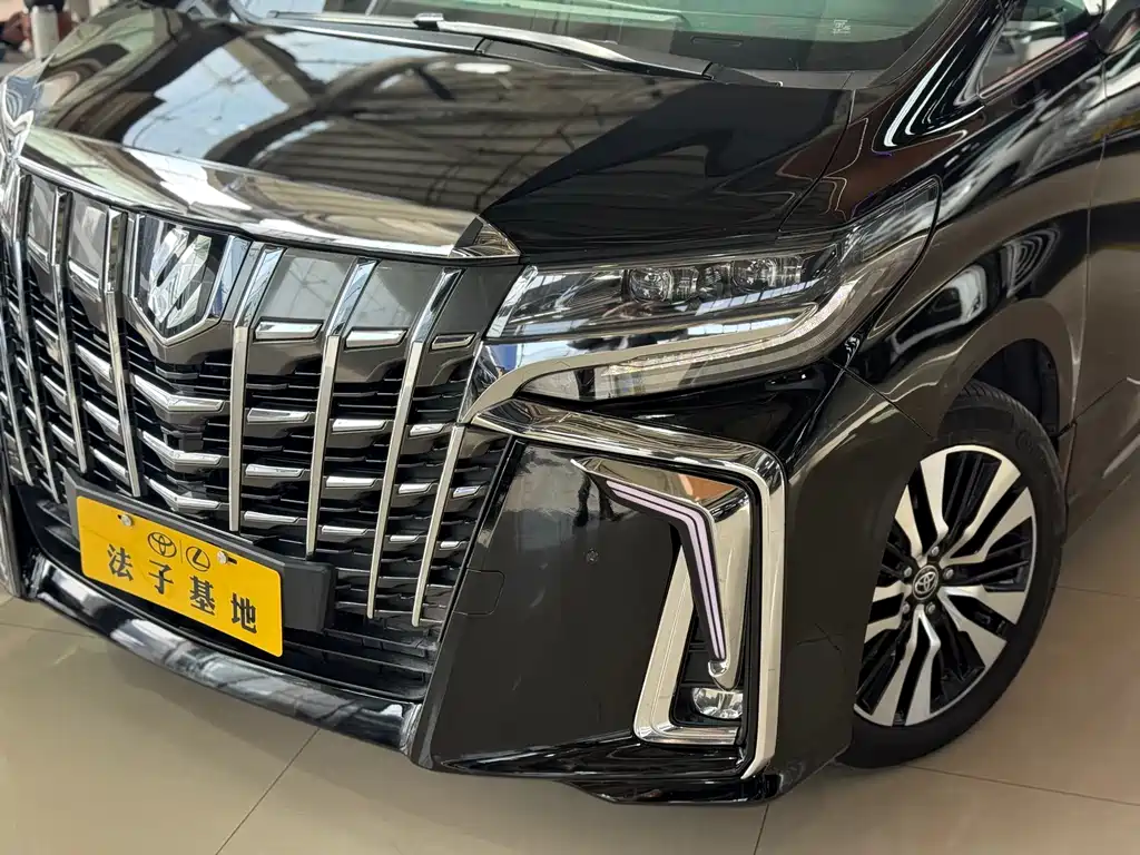 Toyota Alphard 2019 — фото 5