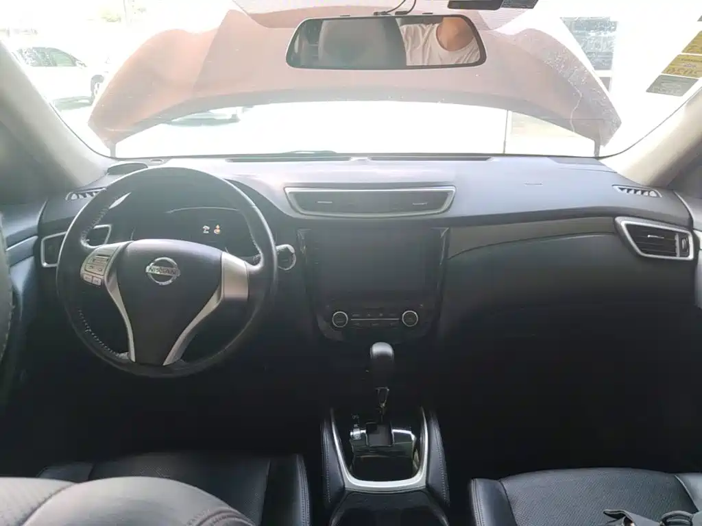 Nissan X-Trail 2015 — фото 10
