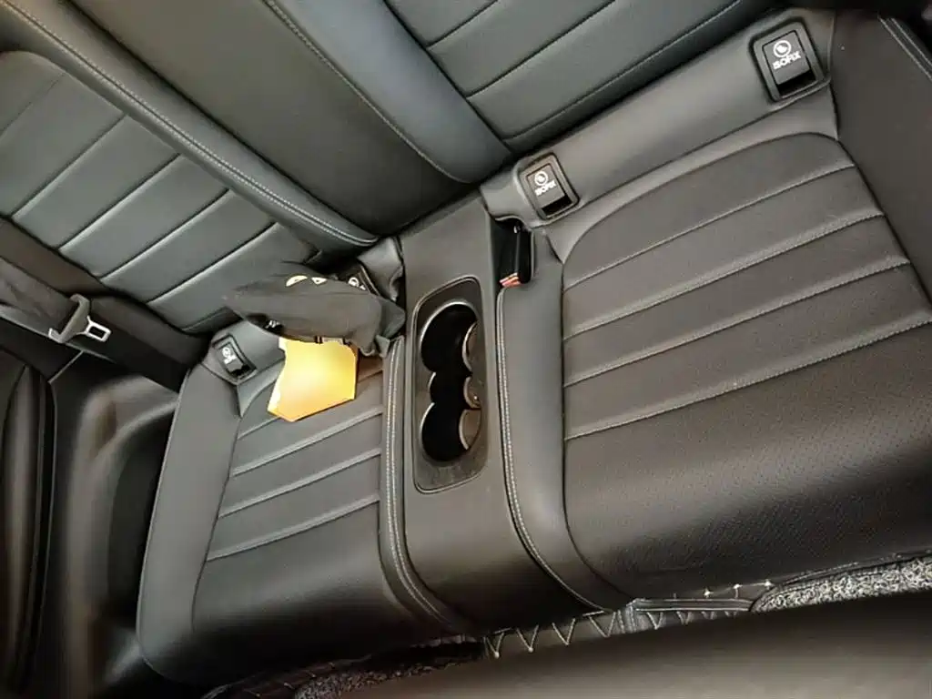 Mercedes-Benz C-Class 2022 — фото 17
