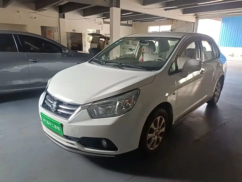 Venucia D50 2016
