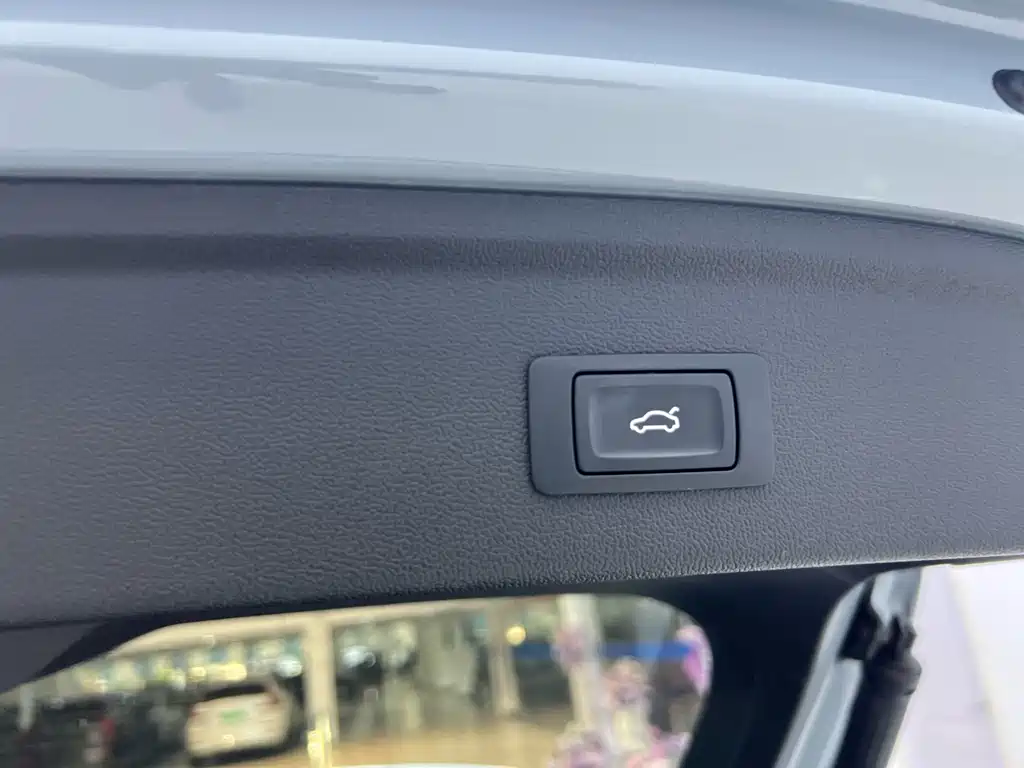 Audi A3 2025 — фото 24