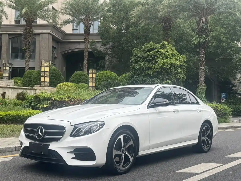 Mercedes-Benz E-Class 2017 — фото 2