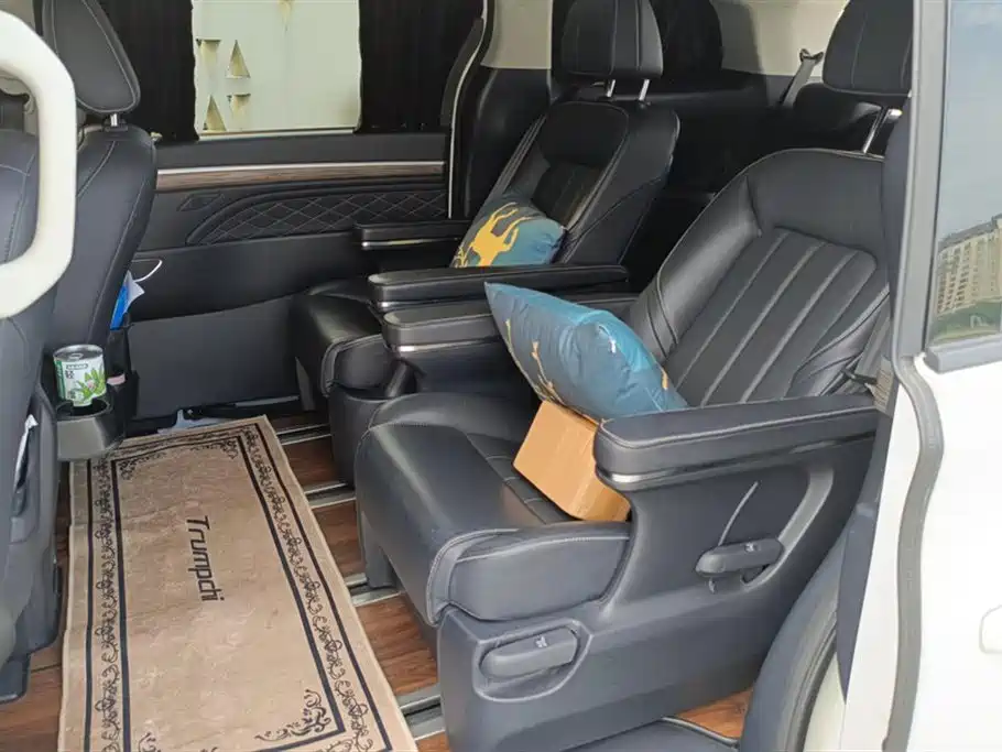 GAC Motor Trumpchi M8 2020 — фото 11