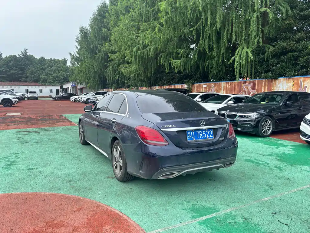 Mercedes-Benz C-Class 2020
