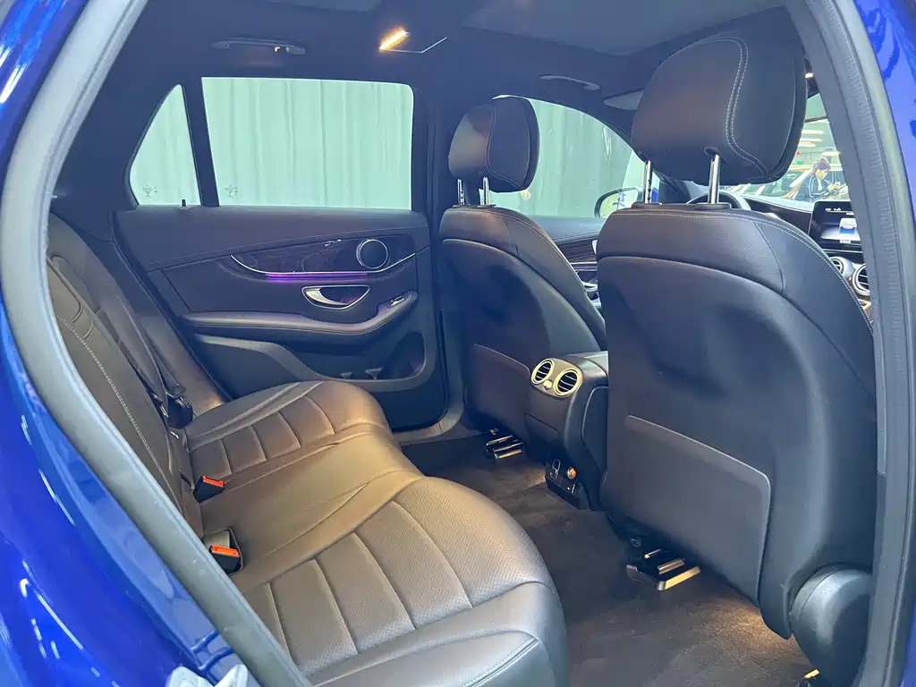 Mercedes-Benz GLC 2019 — фото 16