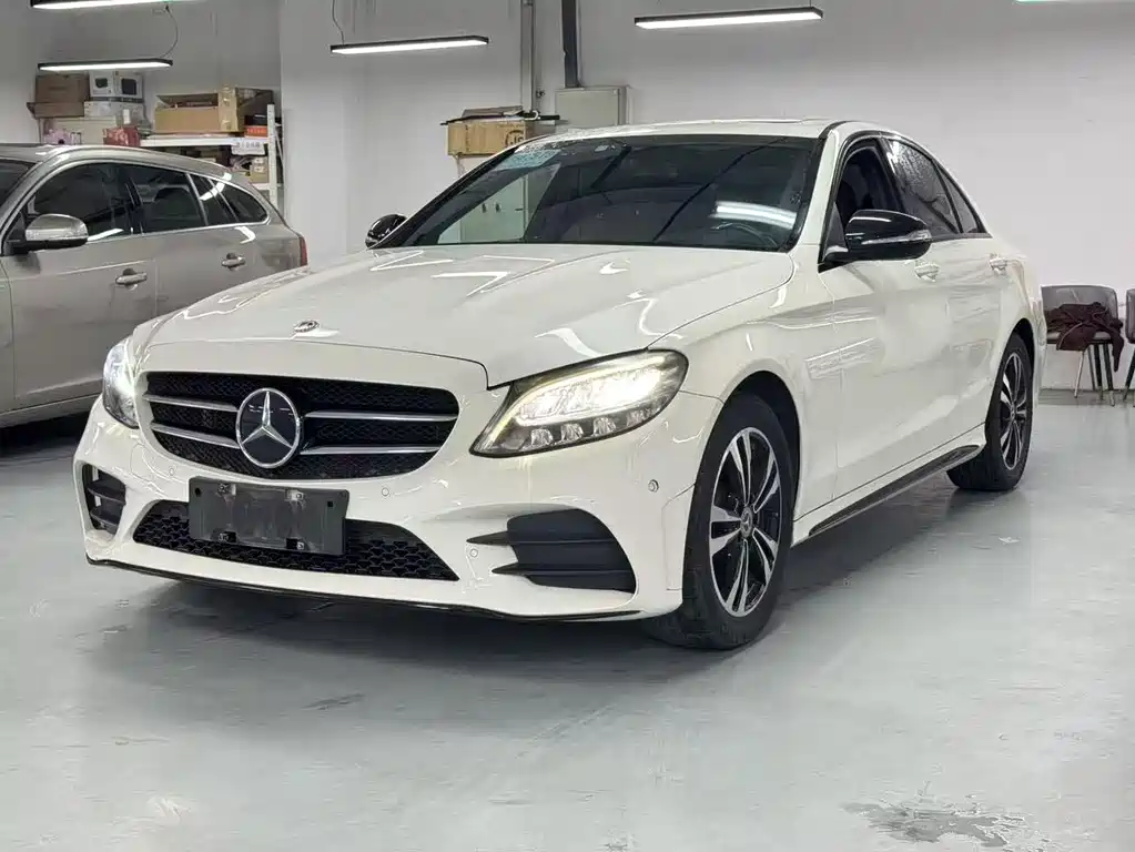 Mercedes-Benz C-Class 2019