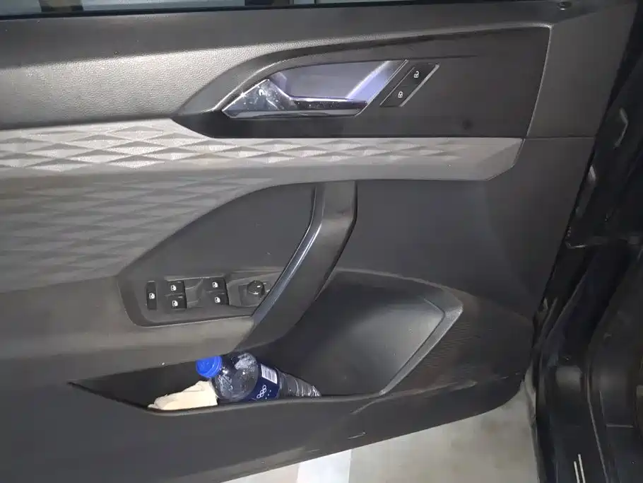 Volkswagen Tharu 2022
