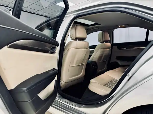 Cadillac ATS-L 2015