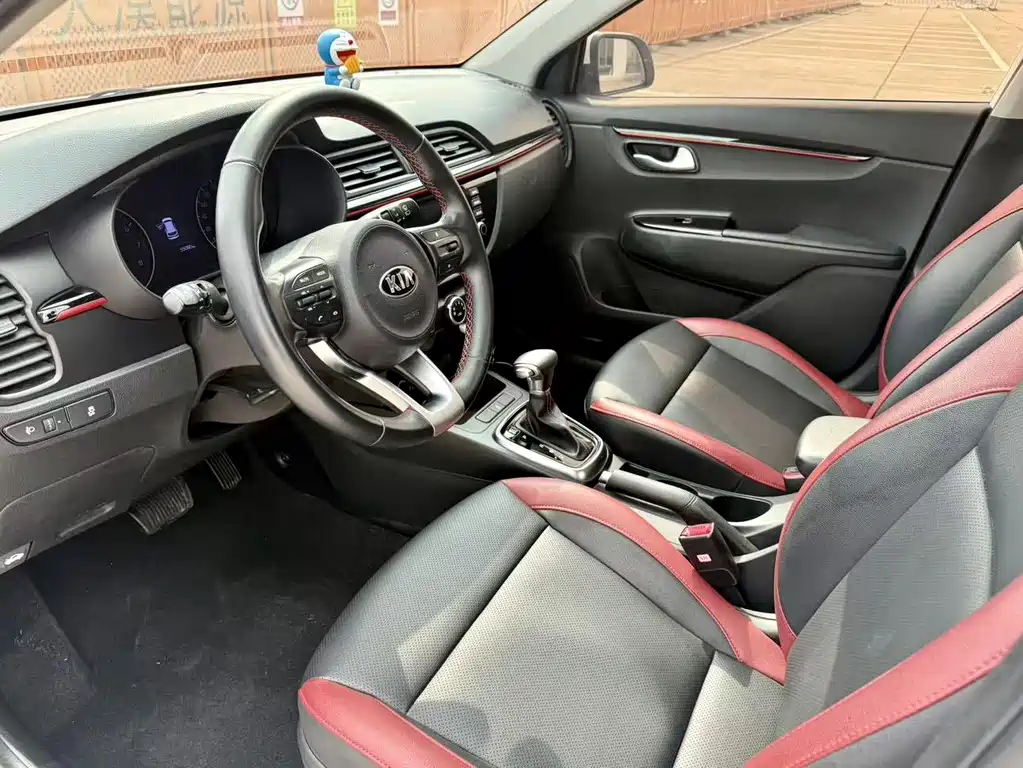 Kia KX Cross 2019 — фото 4