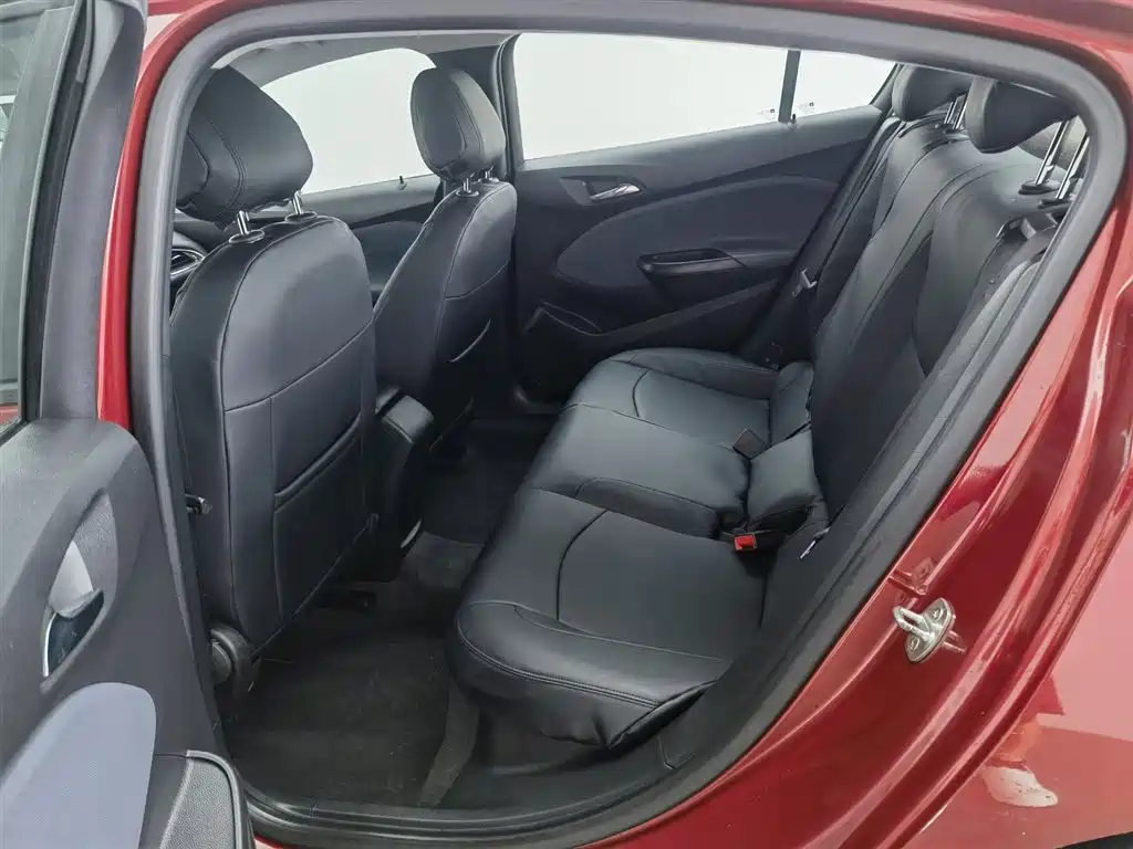Chevrolet Cruze 2016 — фото 15