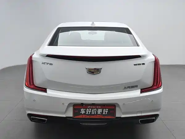 Cadillac XTS 2018