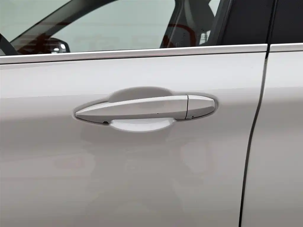 BMW X1 2017 — фото 18