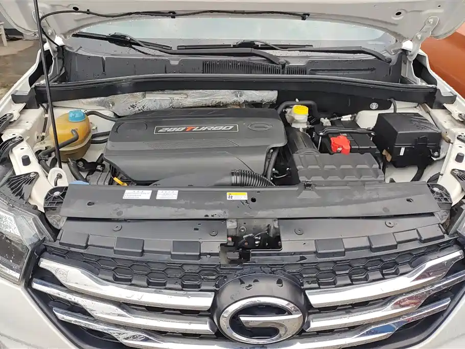 GAC Motor Trumpchi GS4 2016 — фото 10