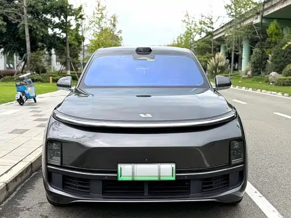 Li Auto L8 2022