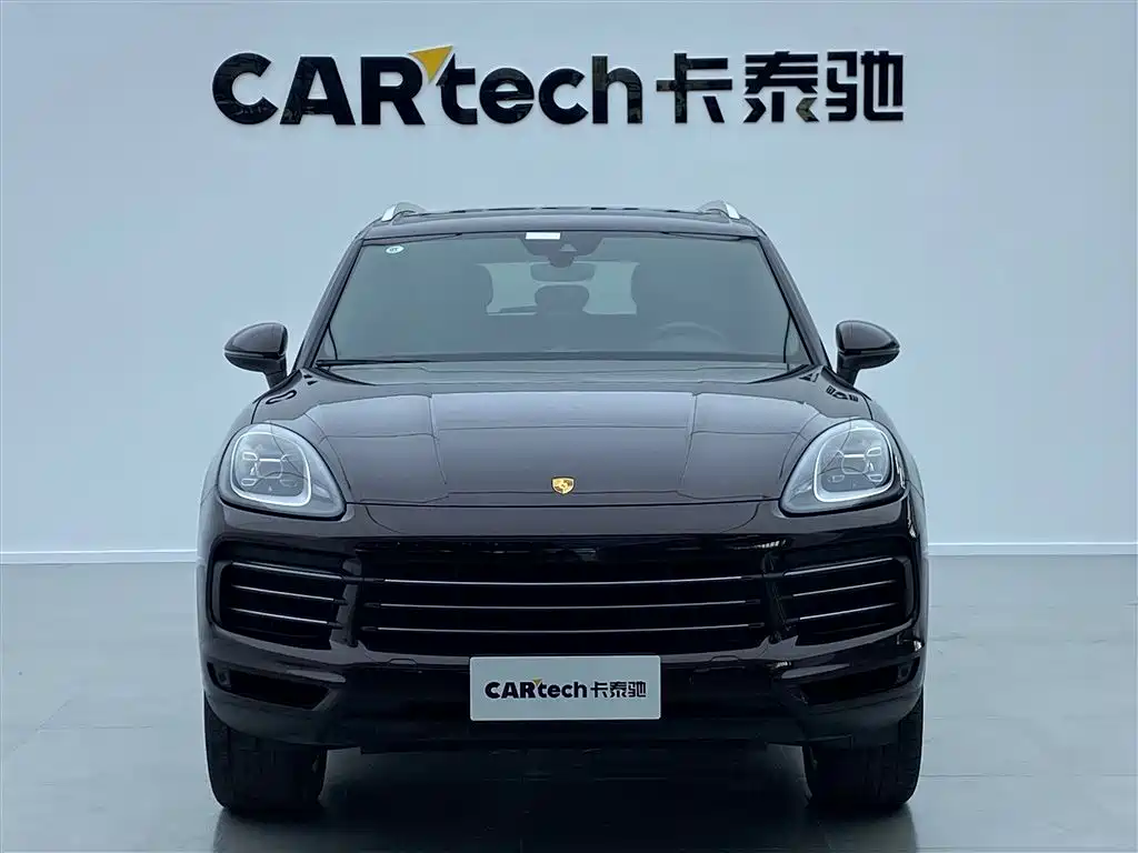 Porsche Cayenne 2019 — фото 2