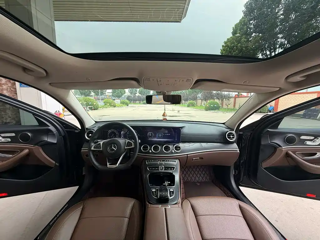 Mercedes-Benz E-Class 2018 — фото 8