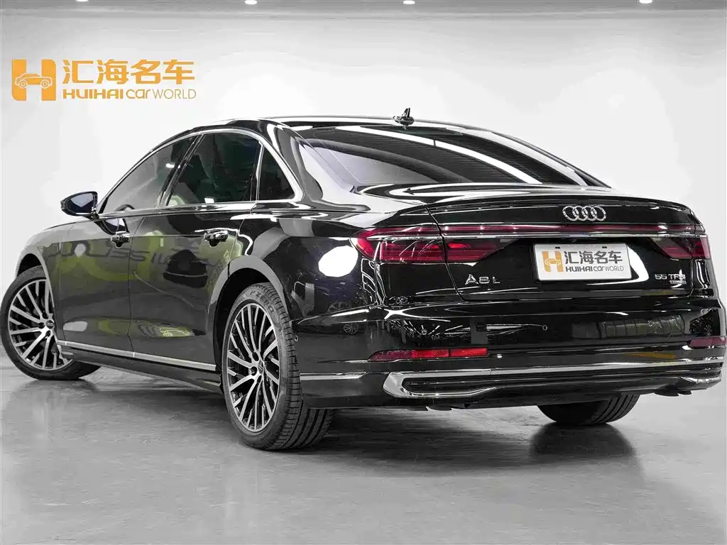 Audi A8 2024