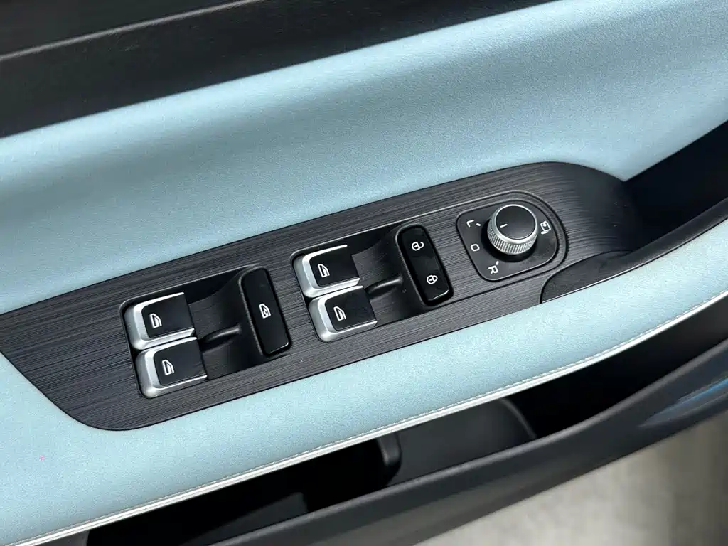 Geely Emgrand S 2022 — фото 10
