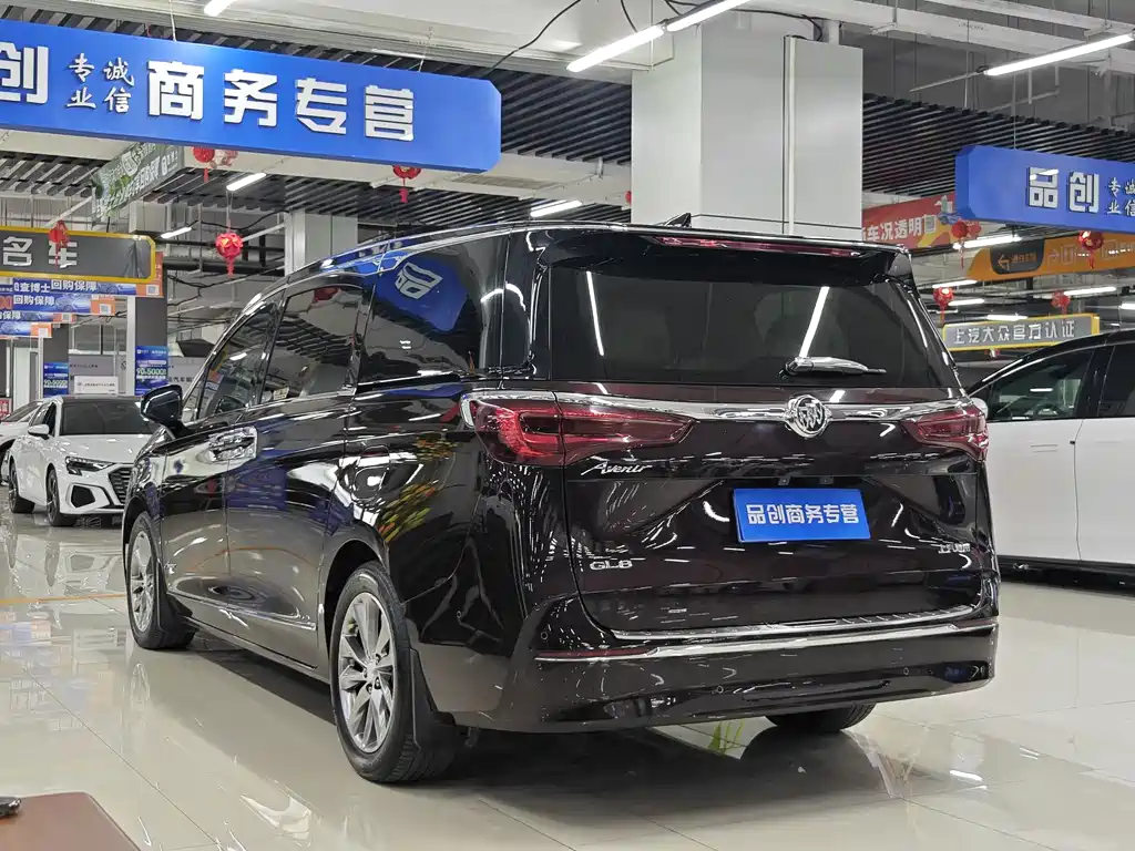 Buick GL8 2021