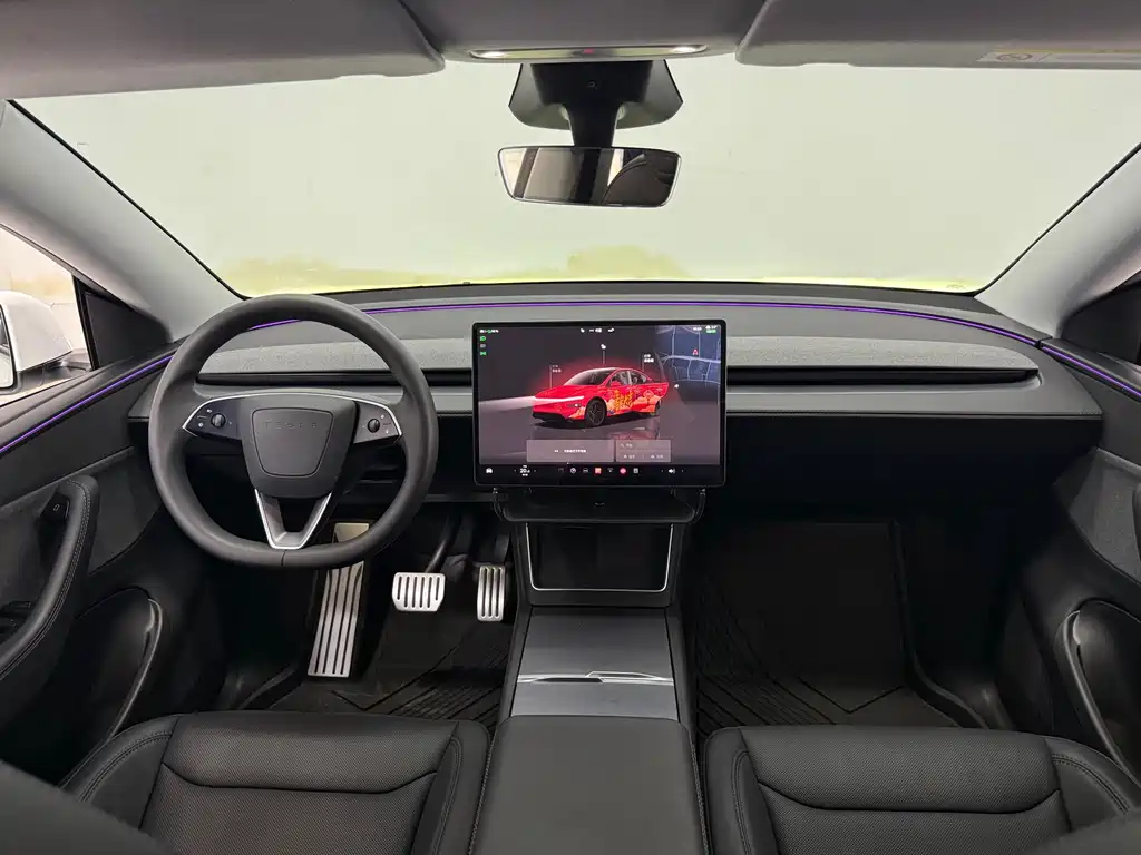 Tesla Model Y 2025 — фото 10