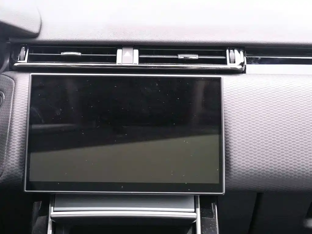 Land Rover Range Rover Velar 2024 — фото 14