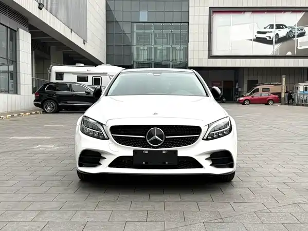 Mercedes-Benz C-Class 2021